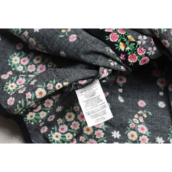 Ann Taylor Blouse Womens Medium Sleeveless Floral Button Front Top New - Picture 8 of 8